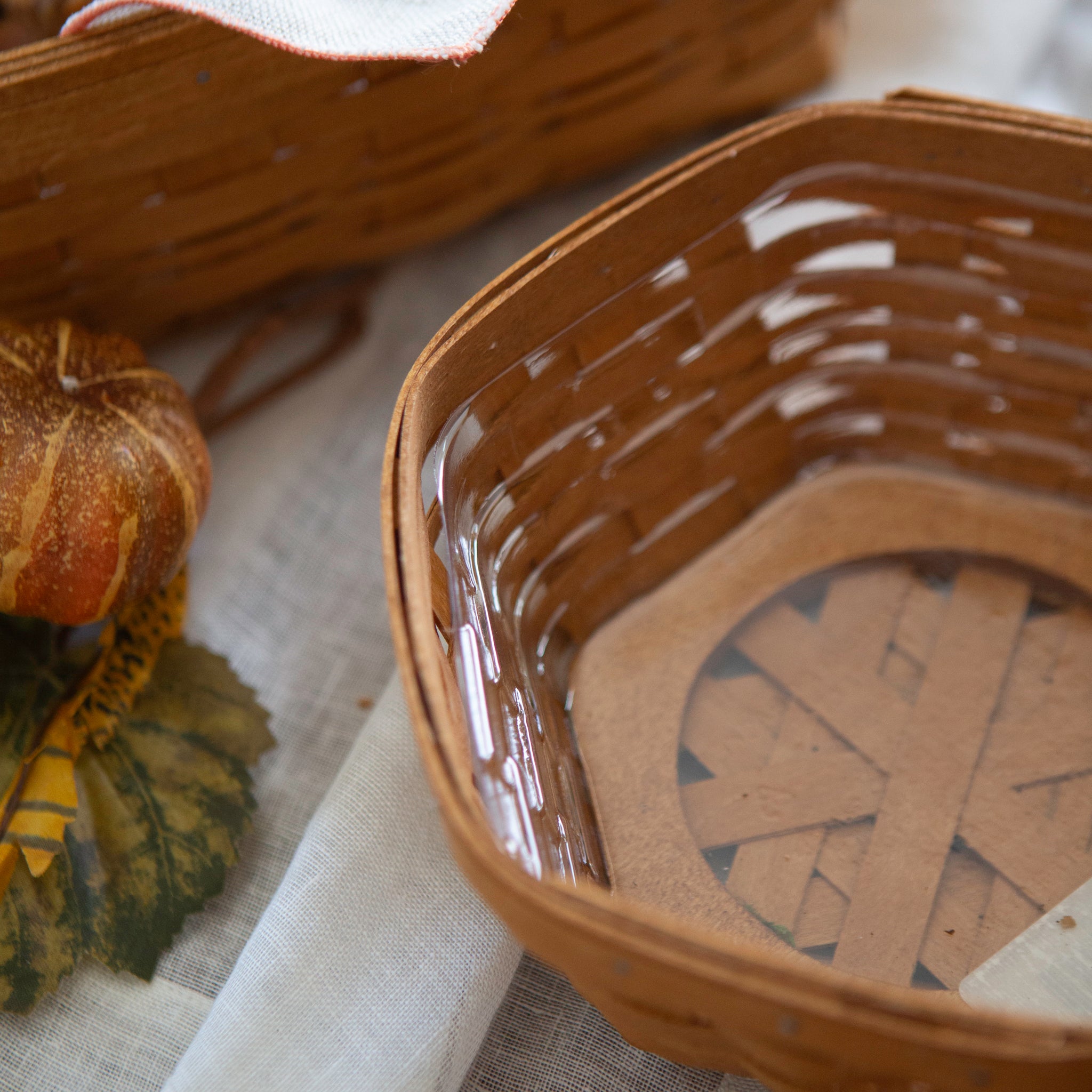 Medium Generations Basket with Protector - Warm Brown - 图片 3