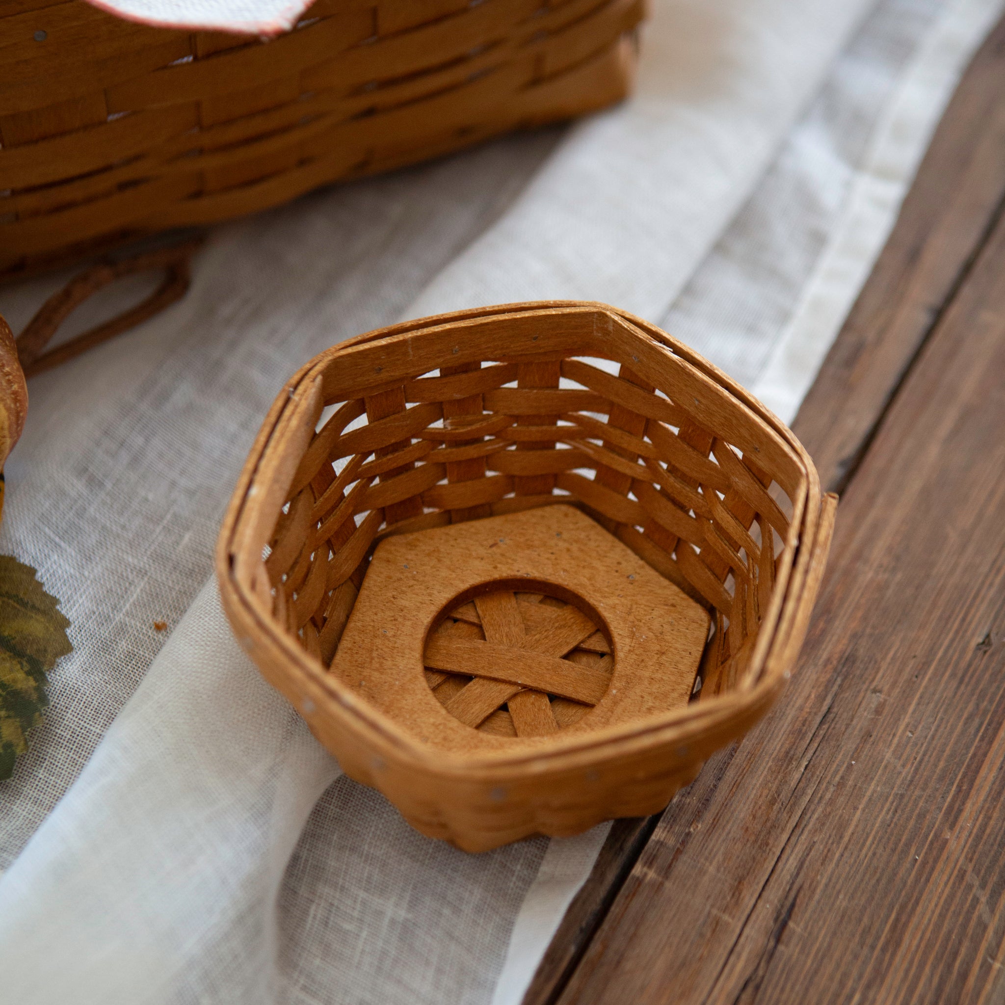 Miniature Generations Basket - Warm Brown - 图片 3