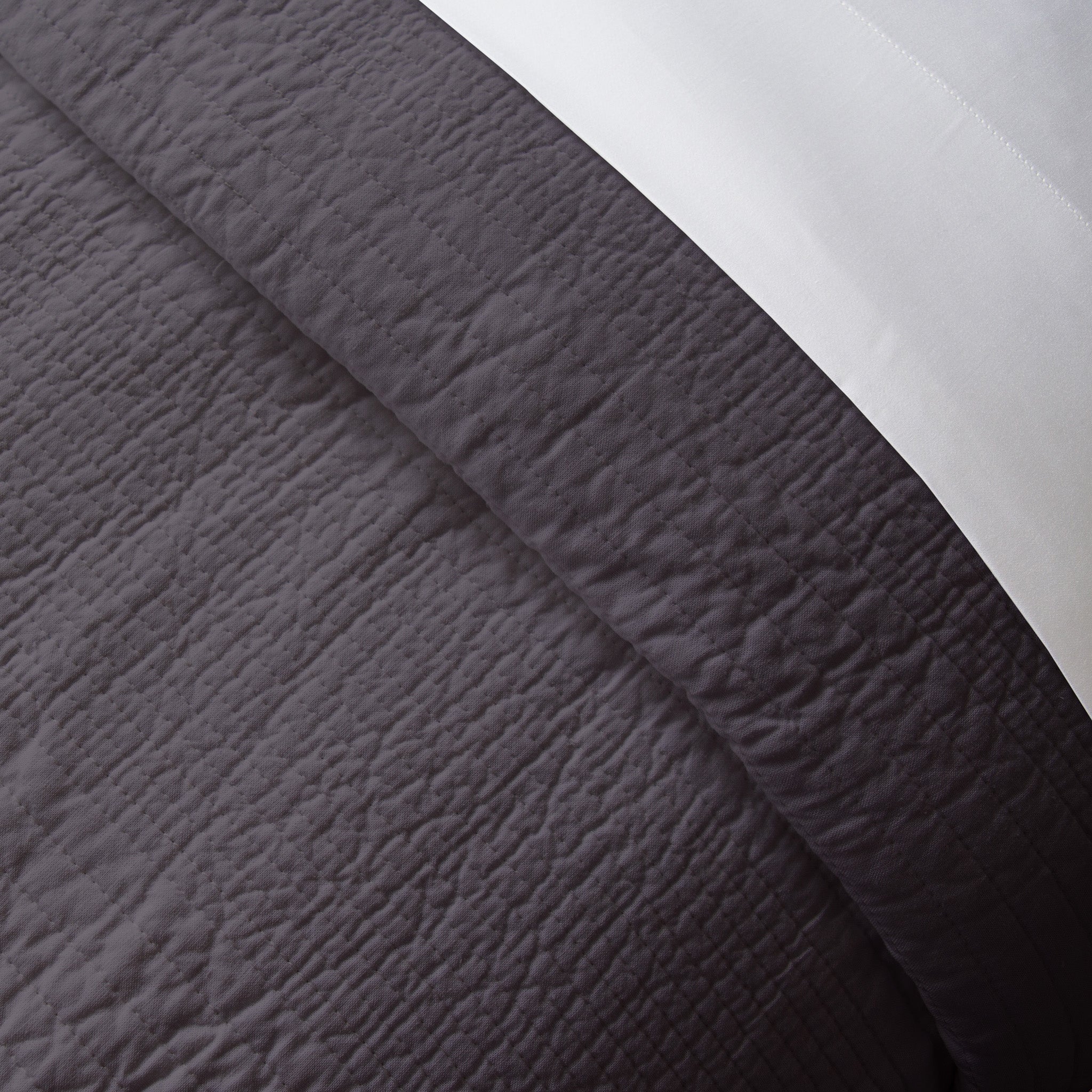 Longaberger 7-Piece Bedding Set - Smoke Quilt with White Sheet Set - 图片 4