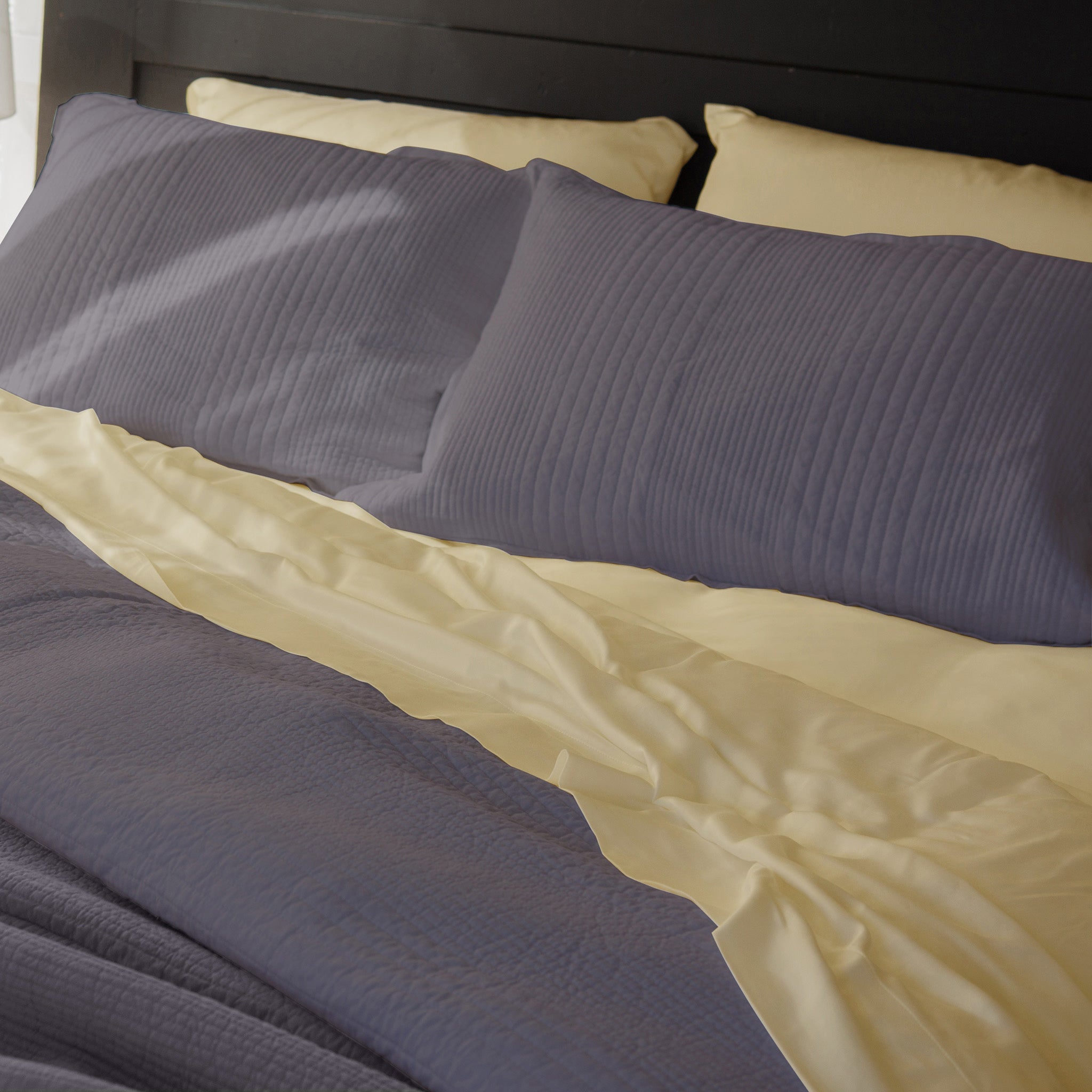 Longaberger 7-Piece Bedding Set - Smoke Quilt with Sand Sheet Set - 图片 2