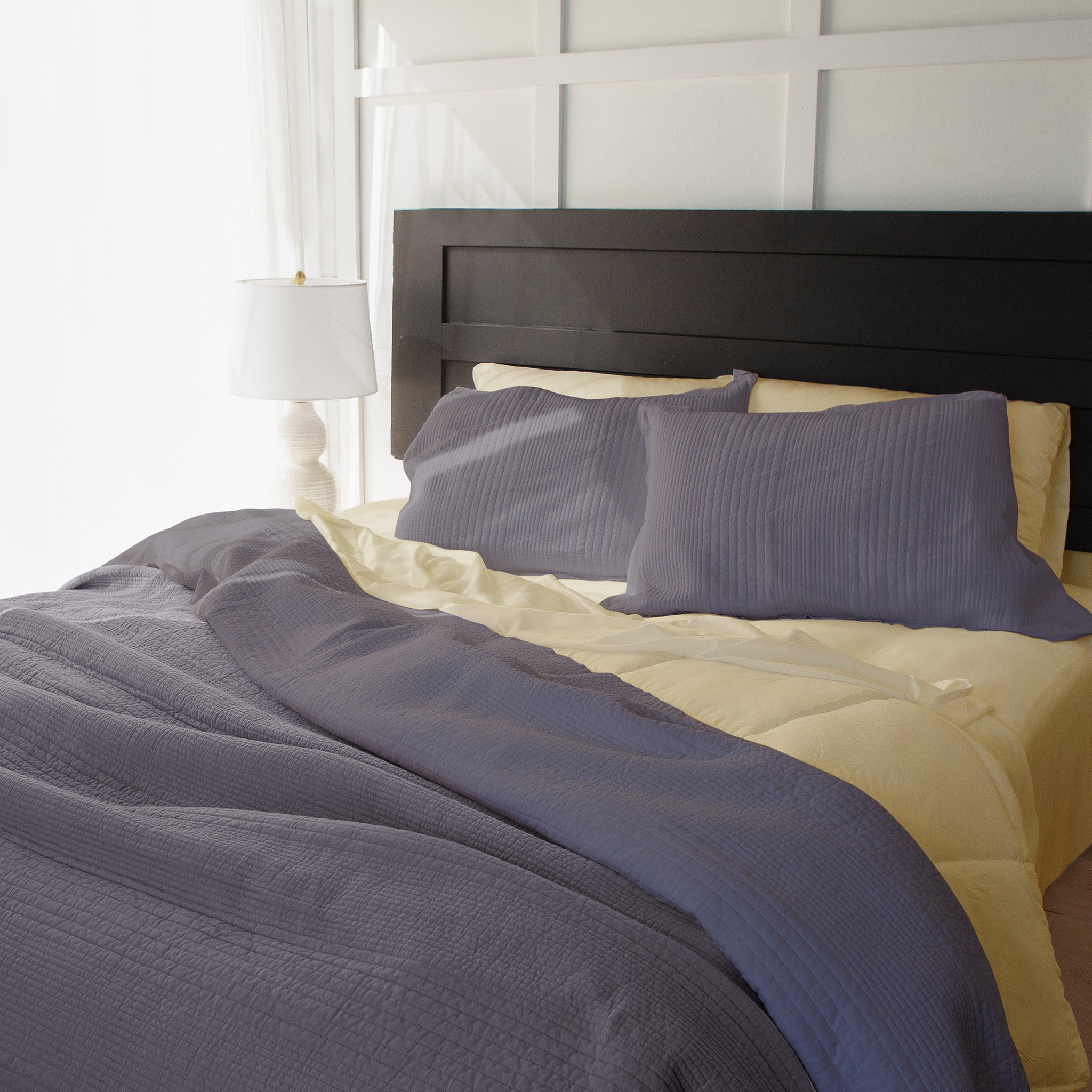 Longaberger 7-Piece Bedding Set - Smoke Quilt with Sand Sheet Set - 图片 3
