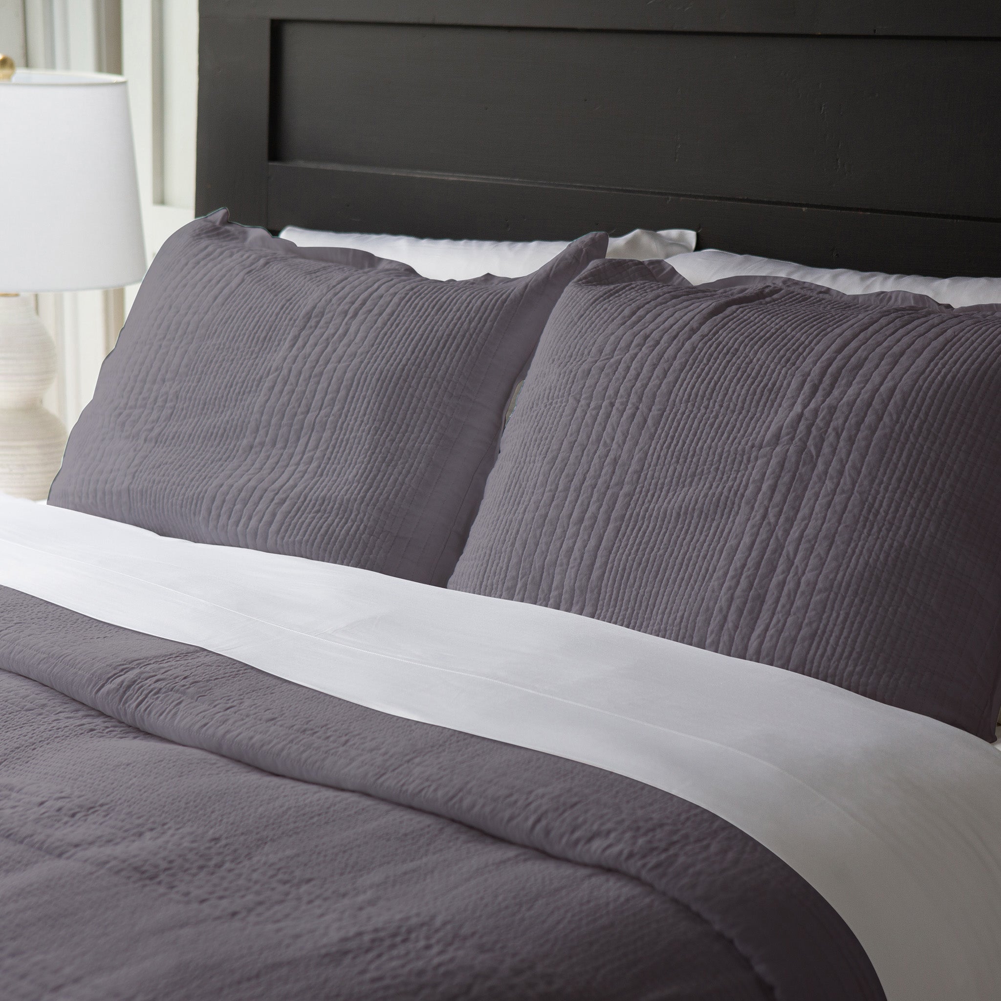 Longaberger 7-Piece Bedding Set - Smoke Quilt with White Sheet Set
