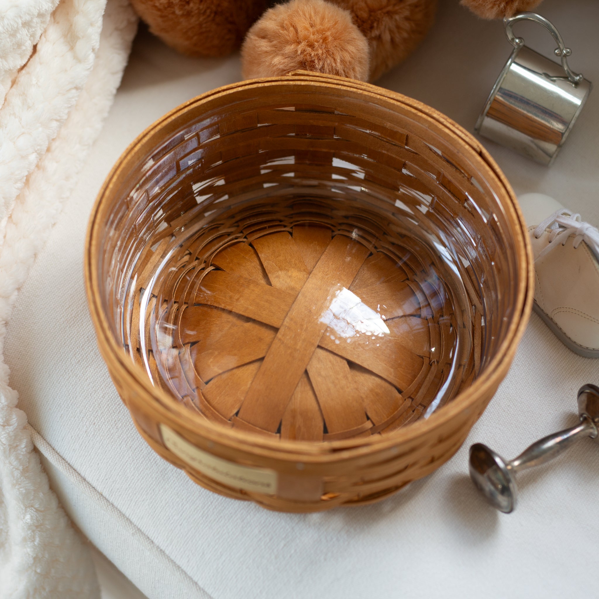 Celebrations Congratulations Basket with Protector - Warm Brown - 图片 7