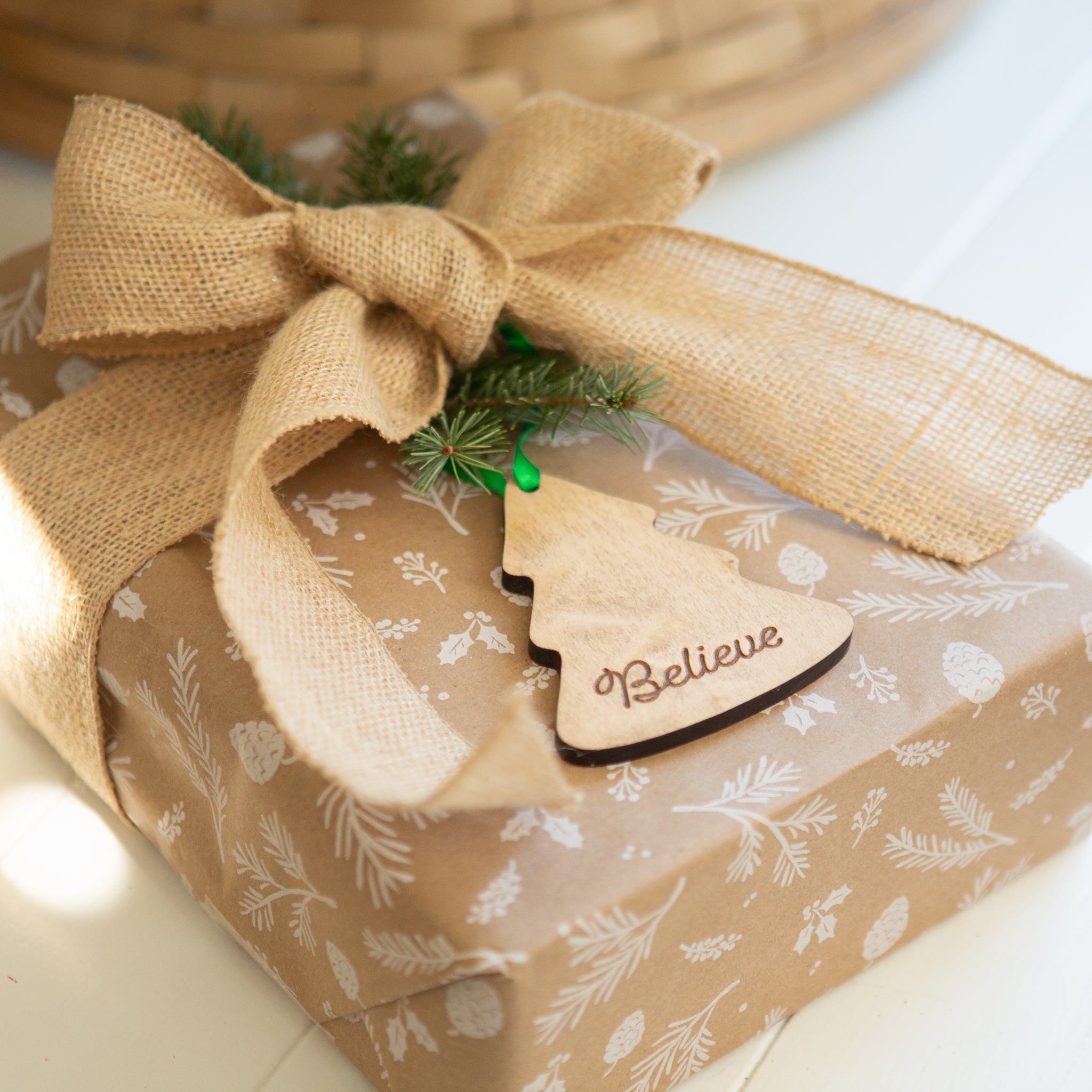 Christmas 4-Piece Wooden Ornament Set - Assorted - 图片 8