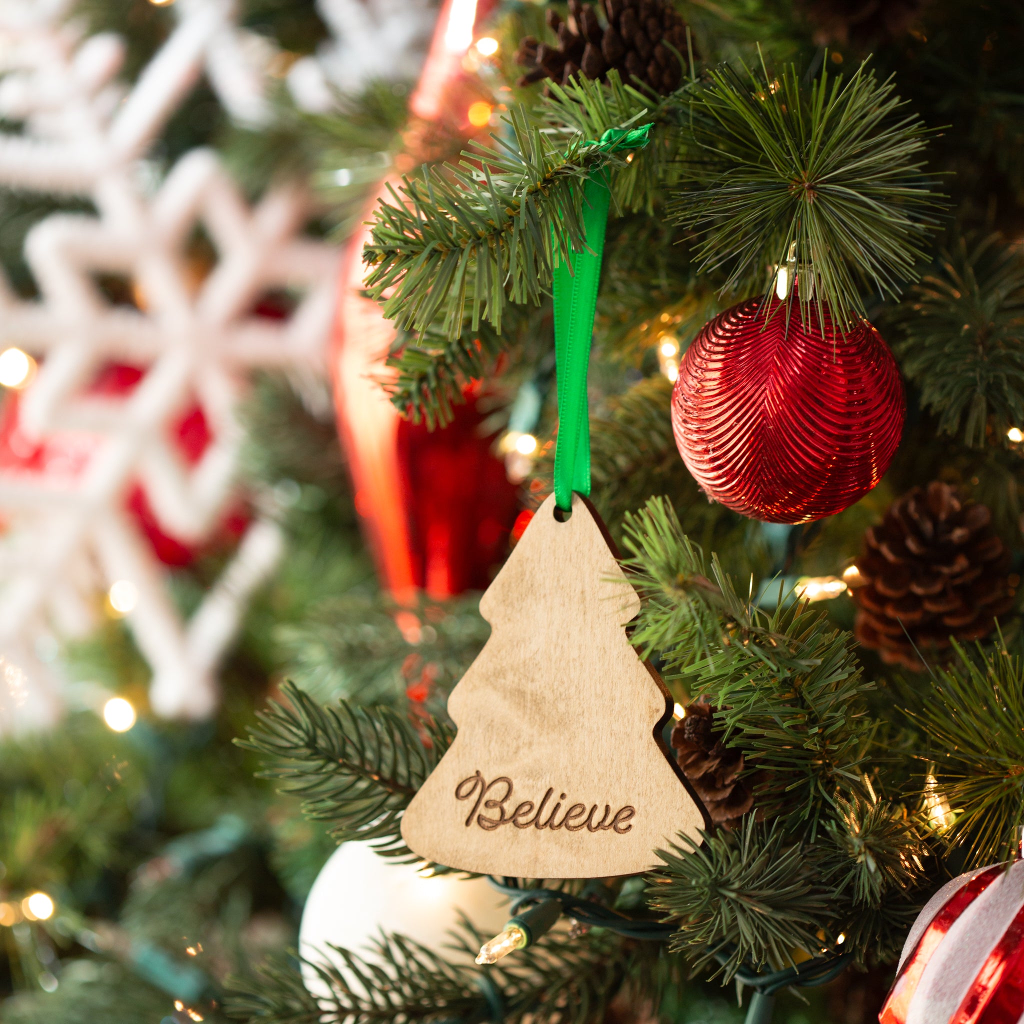 Christmas 4-Piece Wooden Ornament Set - Assorted - 图片 7