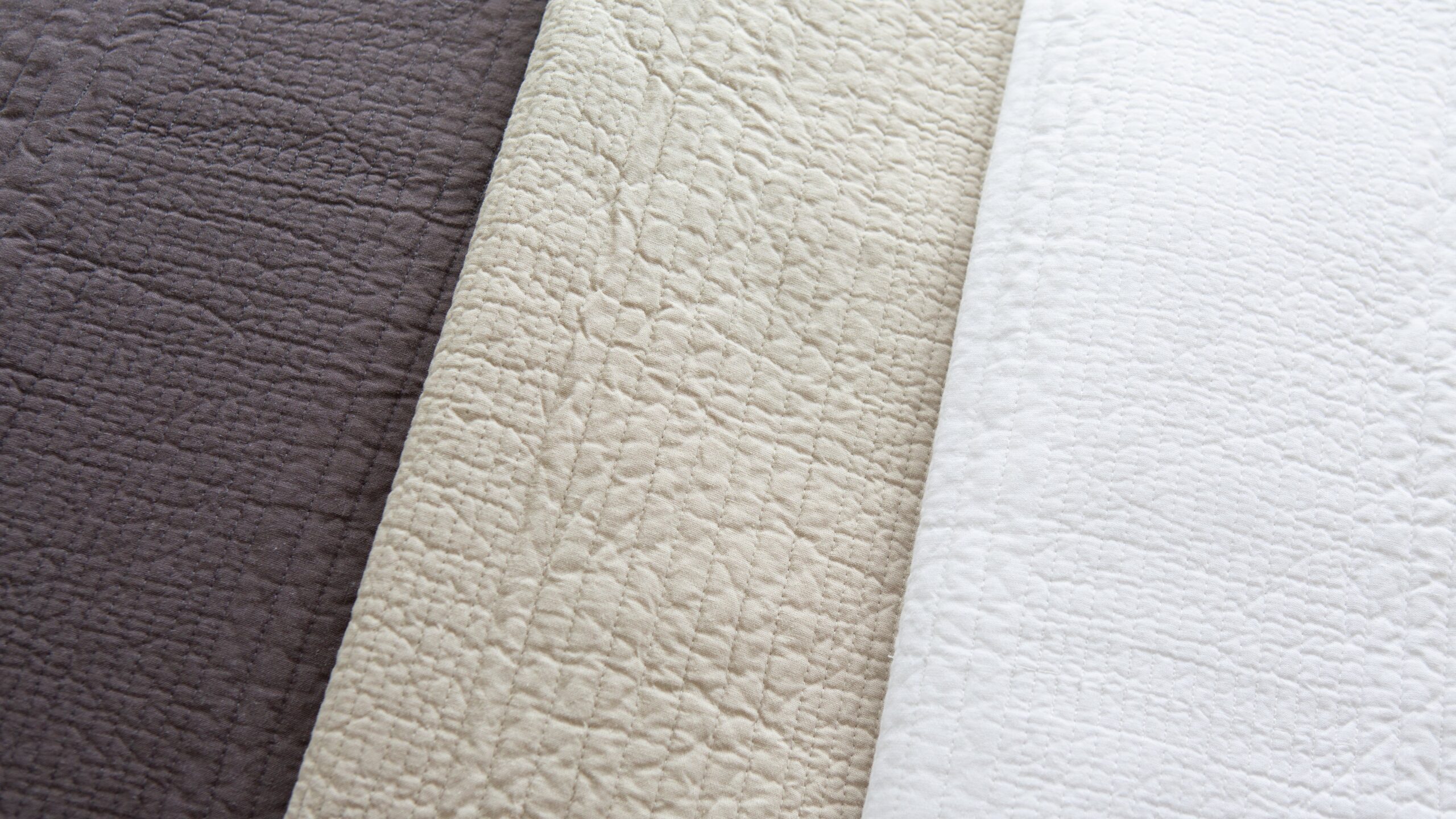 White Longaberger Quilt - 图片 4