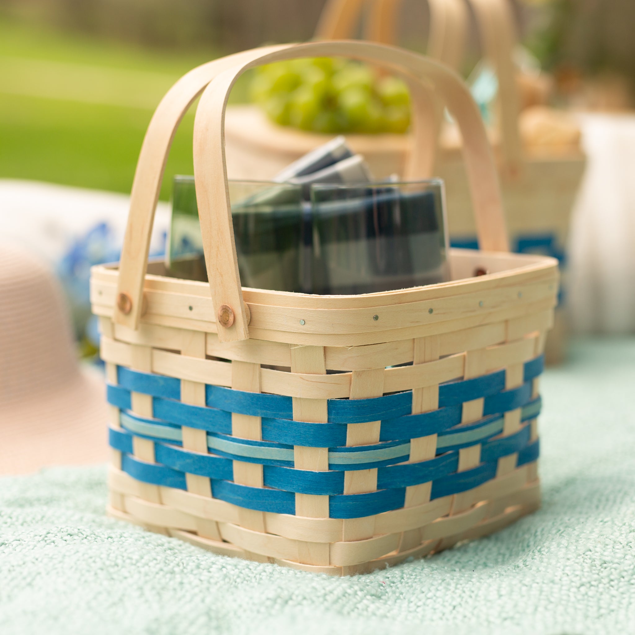 Spring Provision Picnic Basket with Lid and Protectors - Blueberry - 图片 3